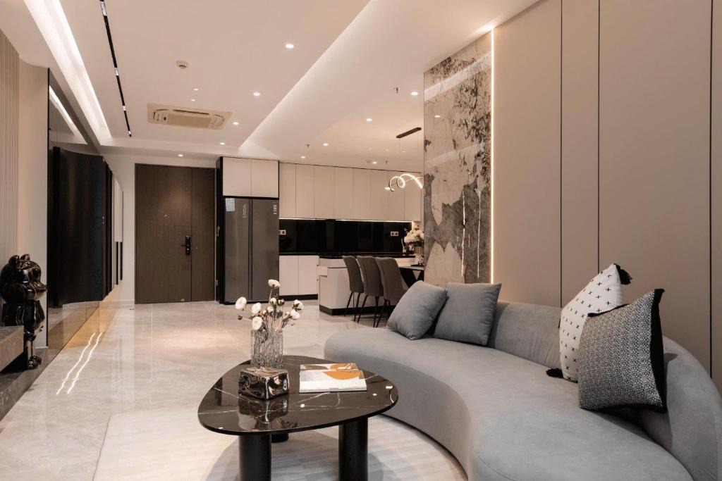 Phu My Hung Apartment | Scenic Valley 2