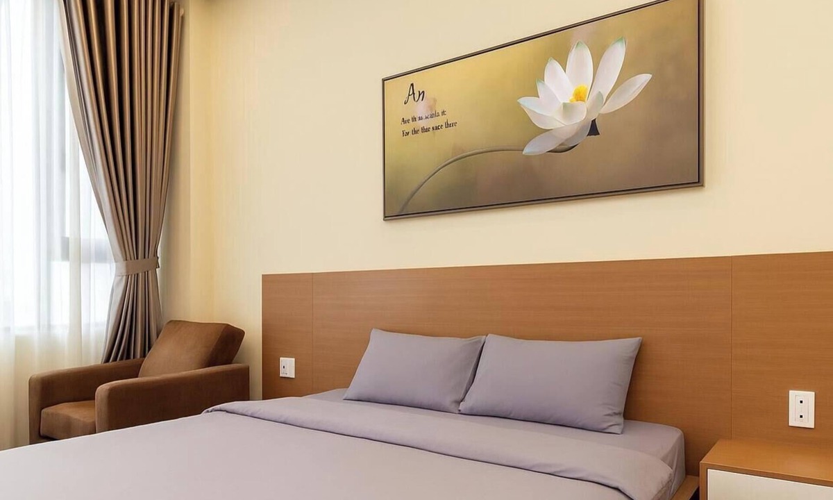 Tan Binh Apartment | Serene apartment with AC in vibrant HCM, Near TSN Airport 1.3km, Kitchen, Washer