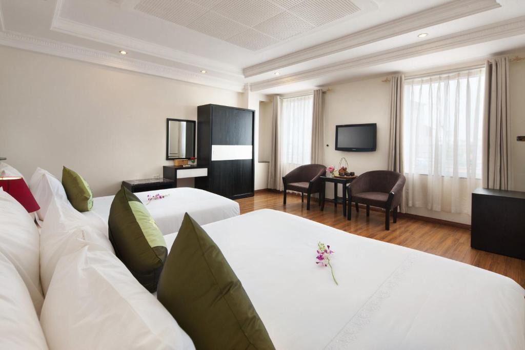 Hang Trong Hotel | Serenity Villa Hotel