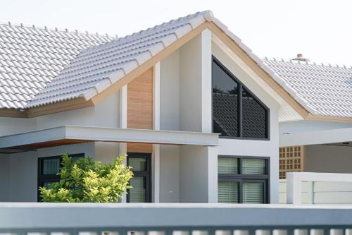 Nikhom Phatthana Villa | Songmee Pool Villa Nikompattana