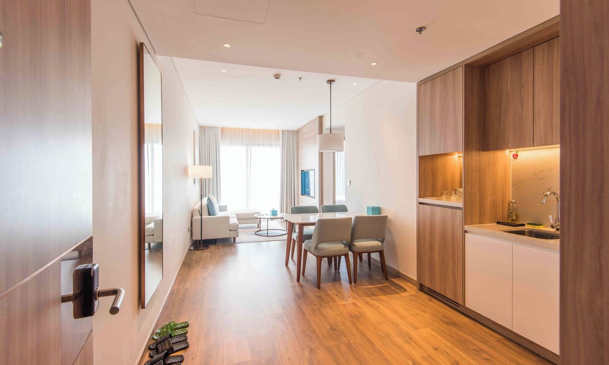 Ha Long Apartment | Spring Break Retreat Apt I Rainfall Shower.2Brs.