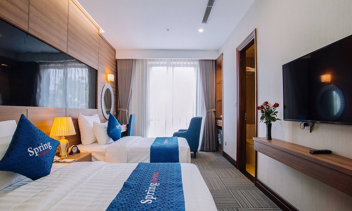 Dich Vong Hau Hotel | Spring Hotel Hanoi