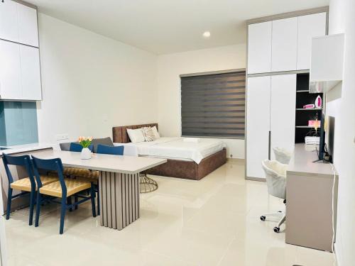 Tan Qui Dong Hotel | SS Home Sunrise City Premium