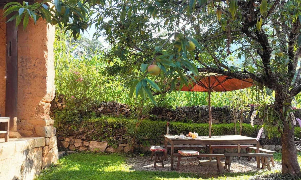 Meo Vac Cottage | Step Back in Time at L’Auberge de Meo Vac: A Century-Old H’mong Estate