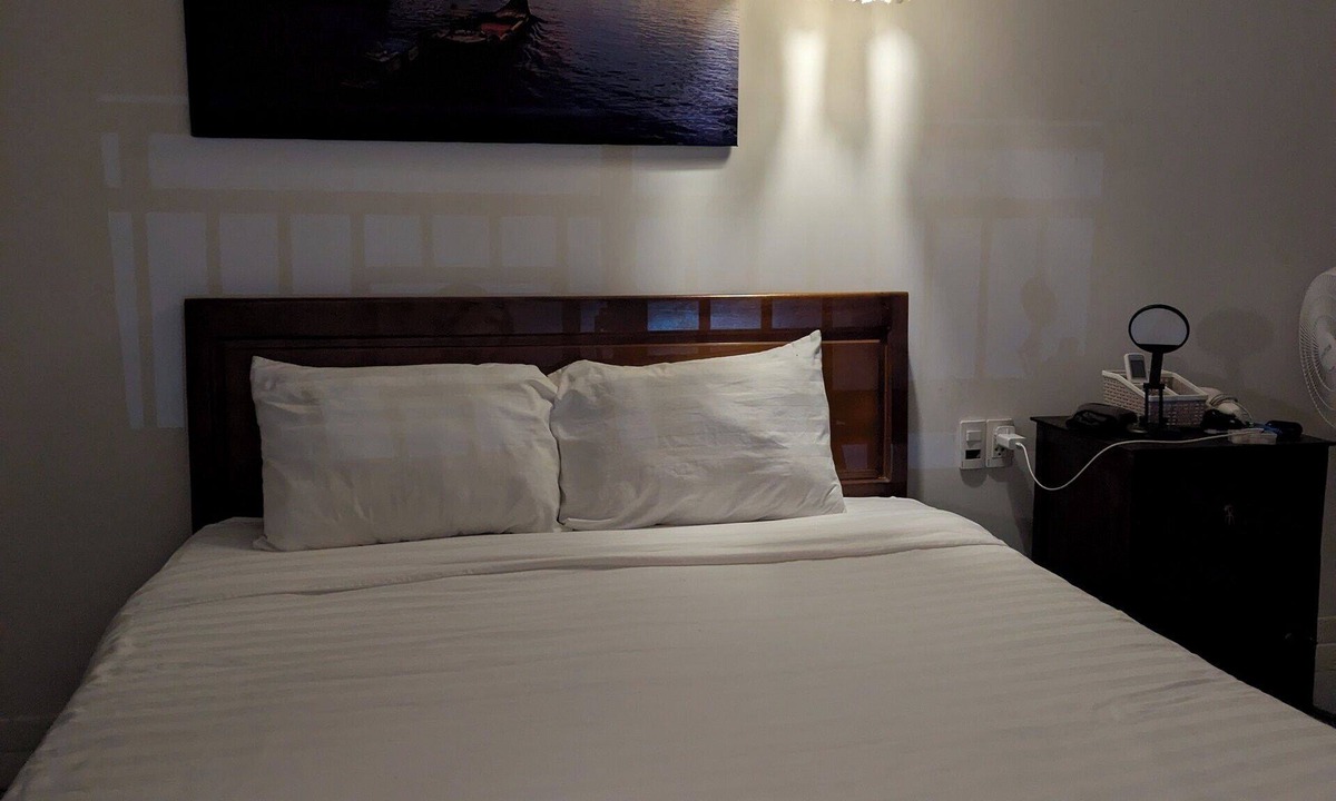 Hoi An Apartment | Stunning River View, Natural Light, Spacious Room relaxed Balcony, friendly Host