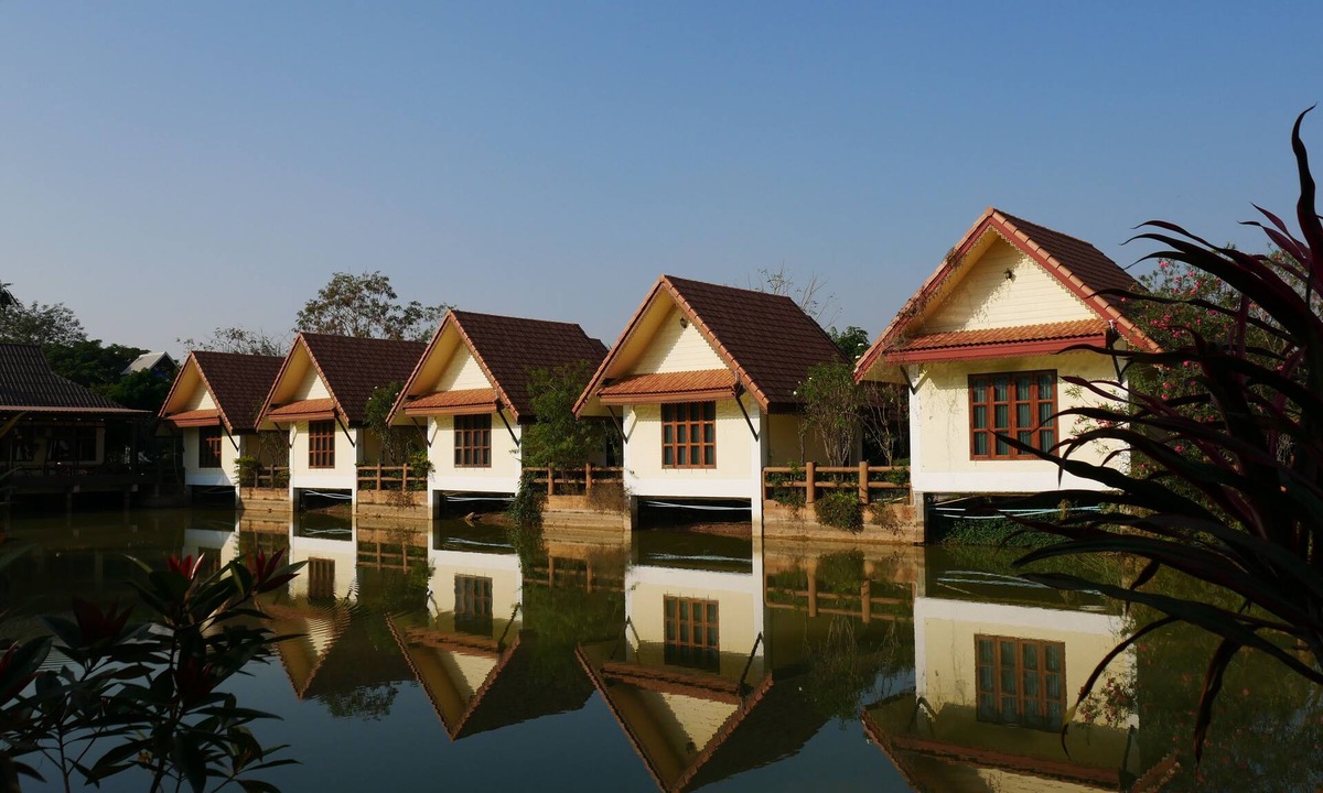 Nong Khai Hotel | Suanluang Garden View Resort