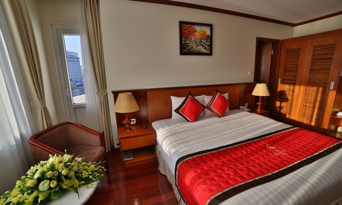 Ngoc Khanh Hotel | Sunny Hotel 1