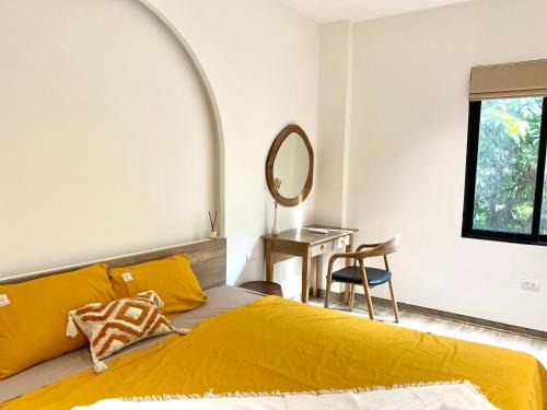 Truc Bach House | Sushi House Ba Dinh homestay alley 38 Hang Bun