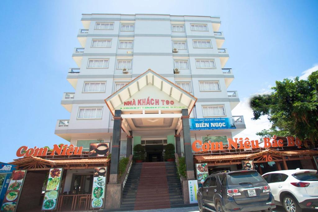 Duong Dong Hotel | T90 Hotel