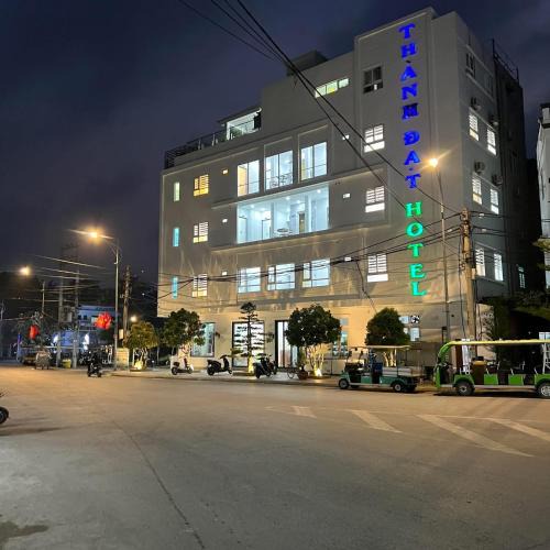 Co To Hotel | Thành Đạt Hotel