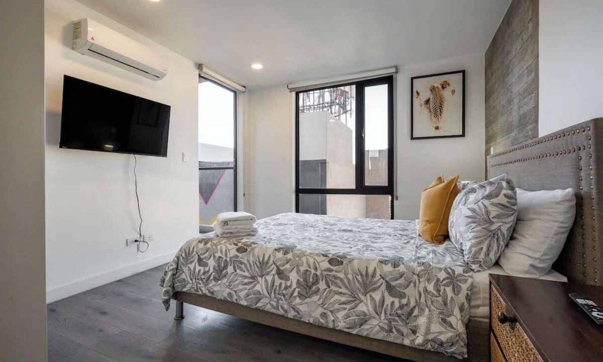 Avenida Revolucion Apartment | The Border Loft , Trendy Stay on Avenida Revolucion