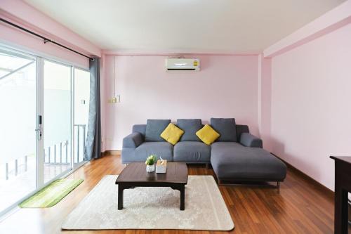 Su Thep Apartment | The Cozy house near CMU