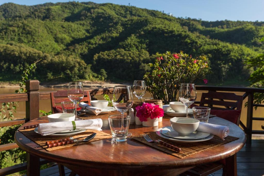 Pakbeng Hotel | The Luang Say Lodge