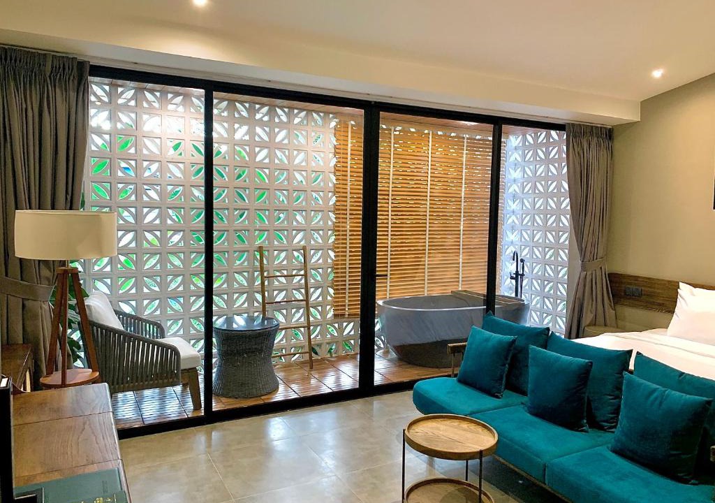 Con Son Hotel | The Mystery Con Dao