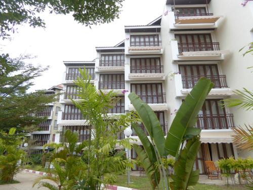 Ban Phe Resort | The Orchid Beach Resort @ VIP Chain Resort