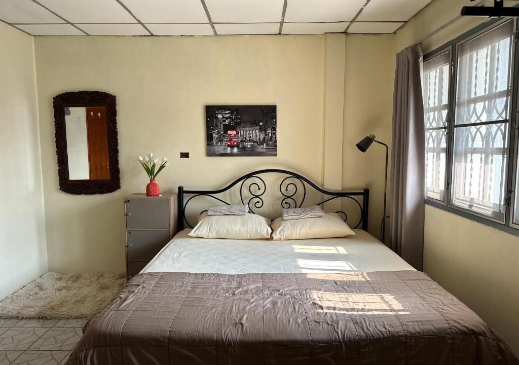 Ayutthaya House | The Station Hostel