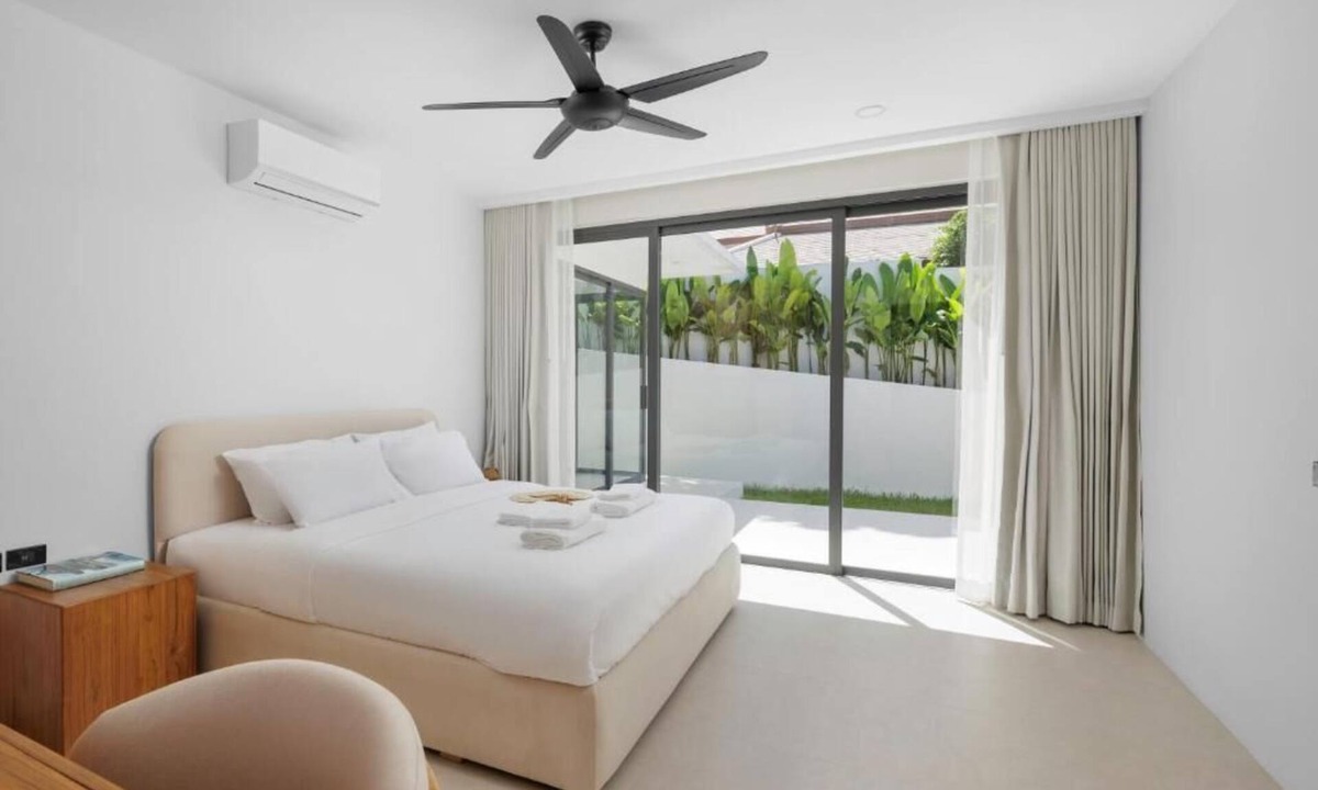 Hua Thanon Villa | The Villa Coco - 3 Bedroom - Near Beach - Spa Pool