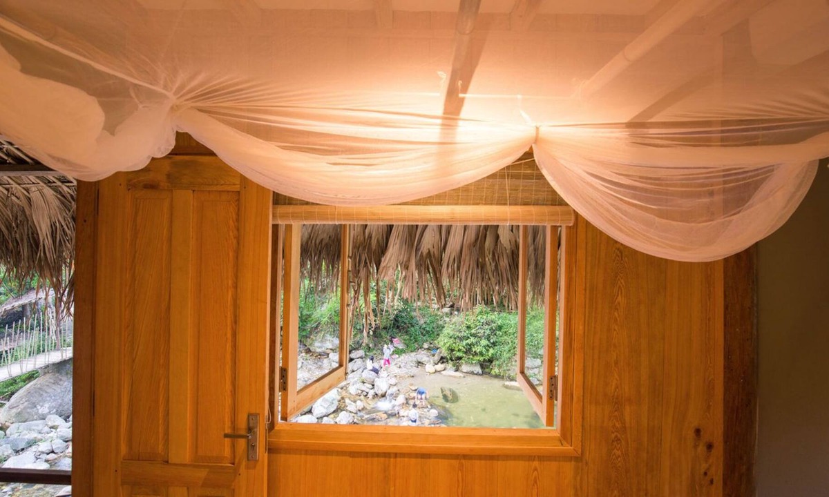 Nam Cang Cabin | Topas Riverside Lodge
