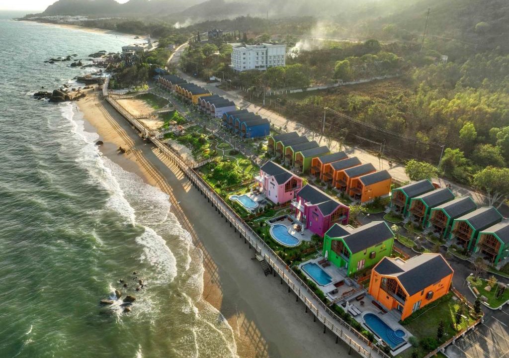 Long Hai Resort | Trân Châu Beach & Resort