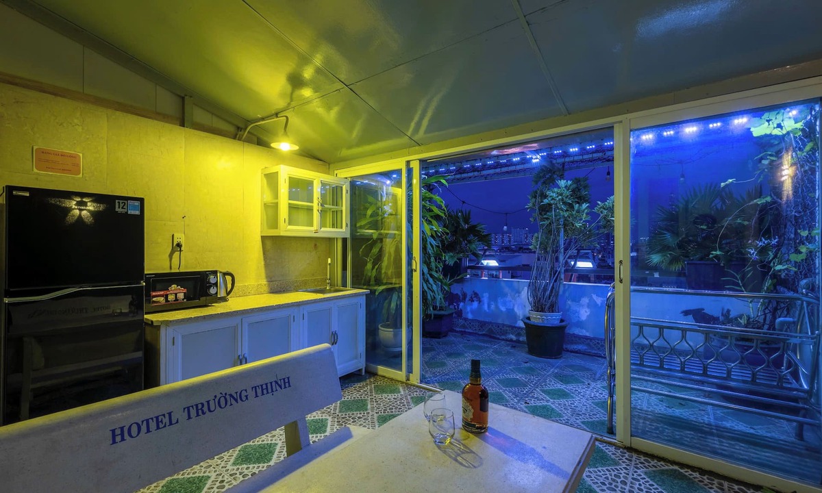 Phu Nhuan Hotel | Truong Thinh Hotel