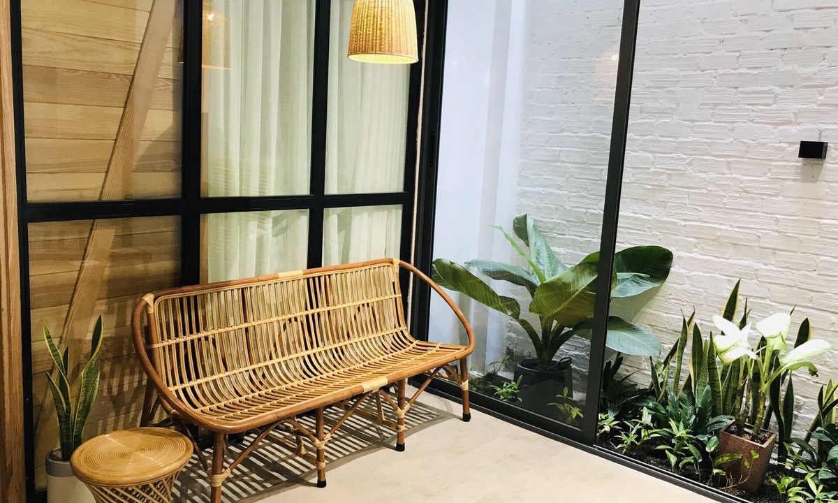 Hai Chau Apartment | URI HOUSE 1 - Triple apt - 5' drive MY KHE/5' walk HAN RIVER