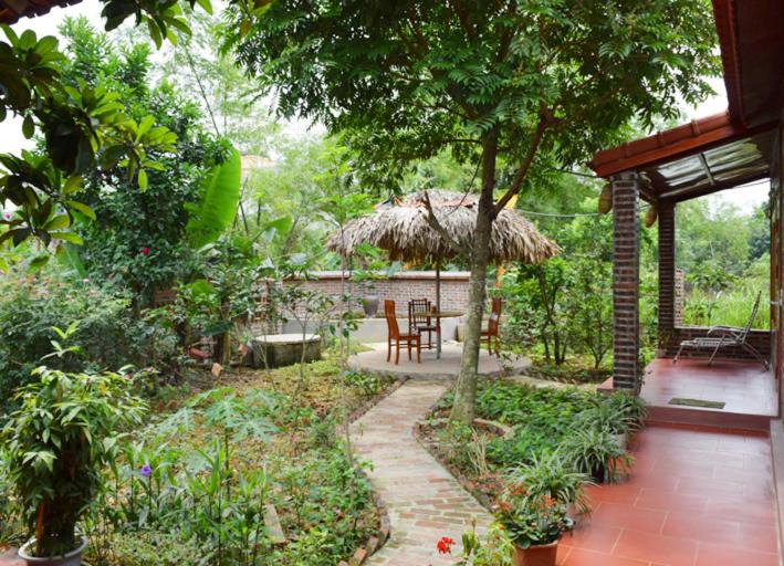 Gia Vien Bed & Breakfast | Van Long Family Homestay