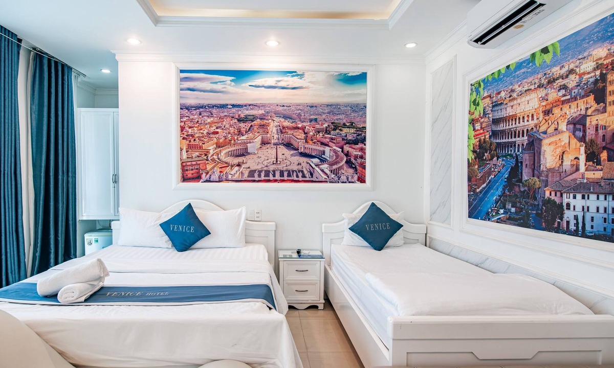 Binh Chanh Hotel | Venice Hotel
