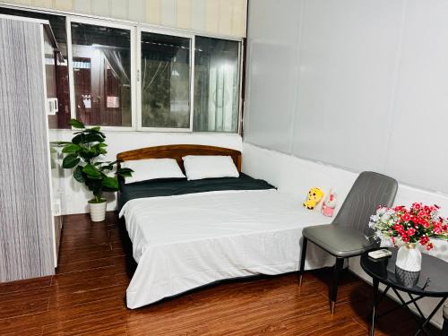Dong Da Apartment | Viet Stay-Ngo 69 Pho Chua Lang-Lake View Lang Stay