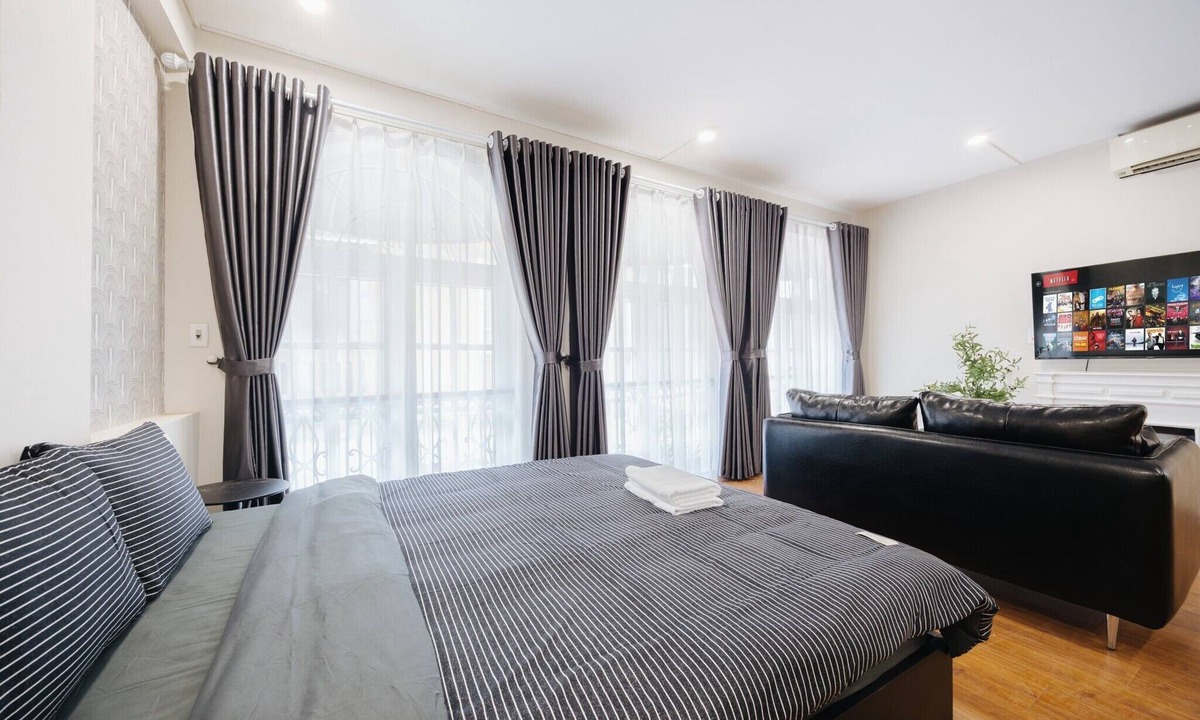 Hang Bai Apartment | VietHOME Pho Hue 301 - 4pax/Netflix/FREE Laundry/Lift