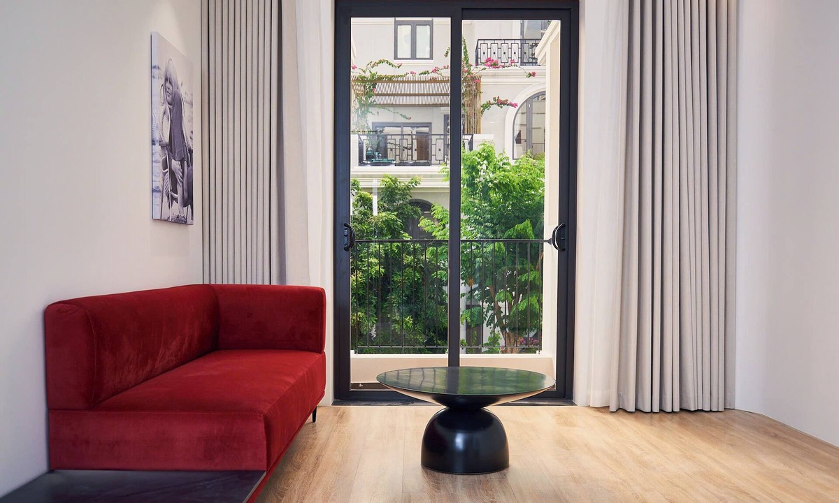 An Phu Villa | Villa Mystery Riverside 8 Bedrooms