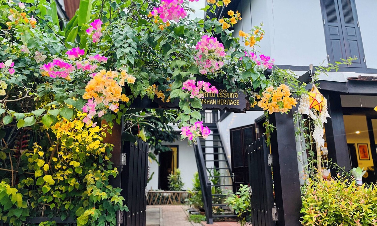 Luang Prabang Hotel | Villa Namkhan Heritage