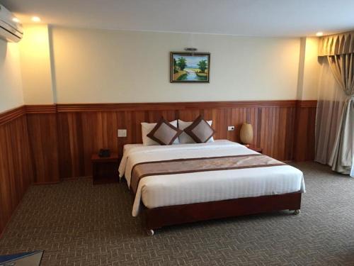 Vinh Hotel | Vinh Plaza Hotel