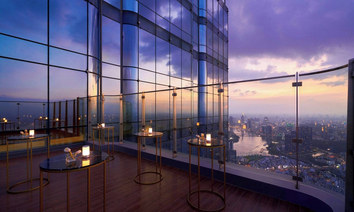 Hang Xanh Hotel | Vinpearl Landmark 81, Autograph Collection