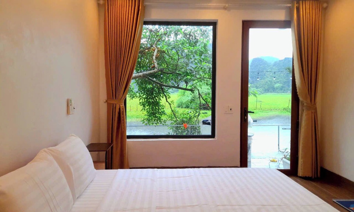 Hoa Lu Bed & Breakfast | Vivian riverside cottage - Ninh Bình