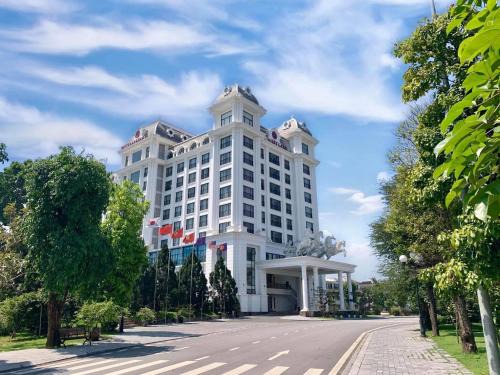 Vinh Yen Hotel | Westlake Hotel & Resort Vinh Phuc