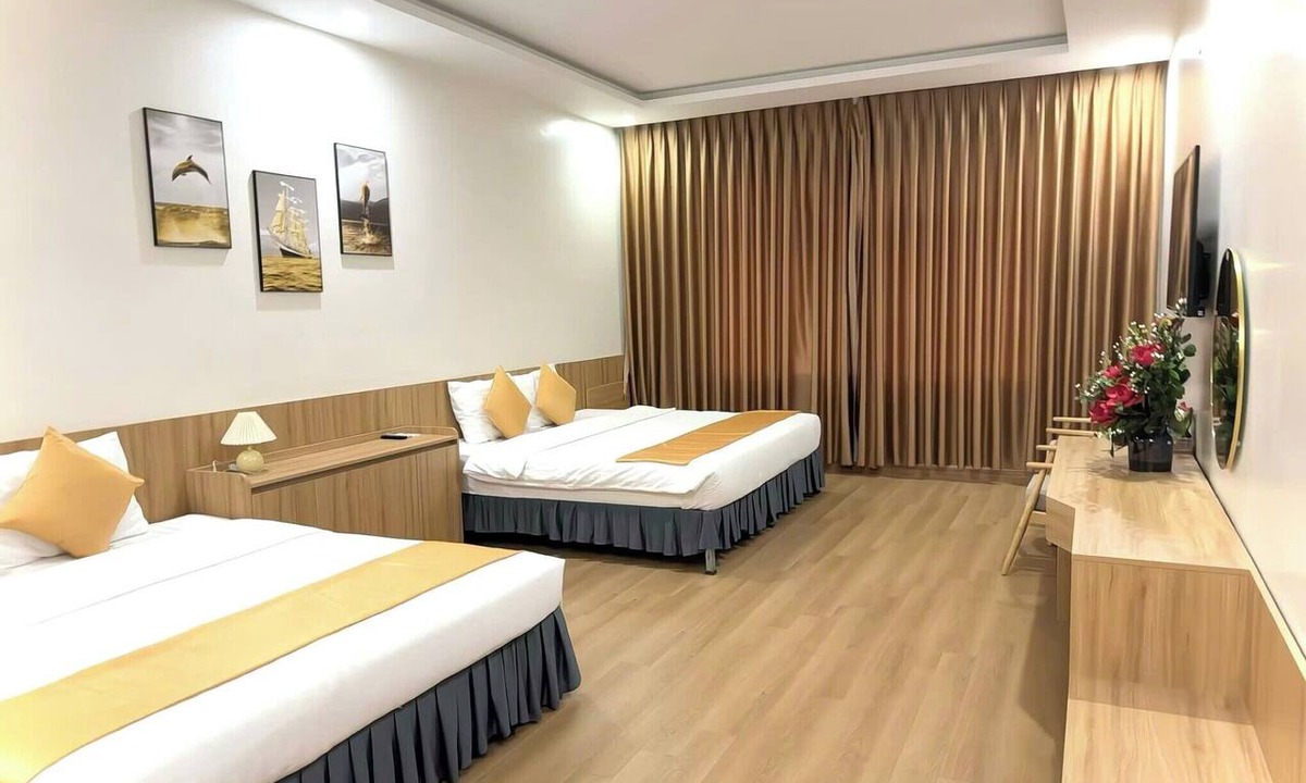 Vinh Hotel | White Hotel