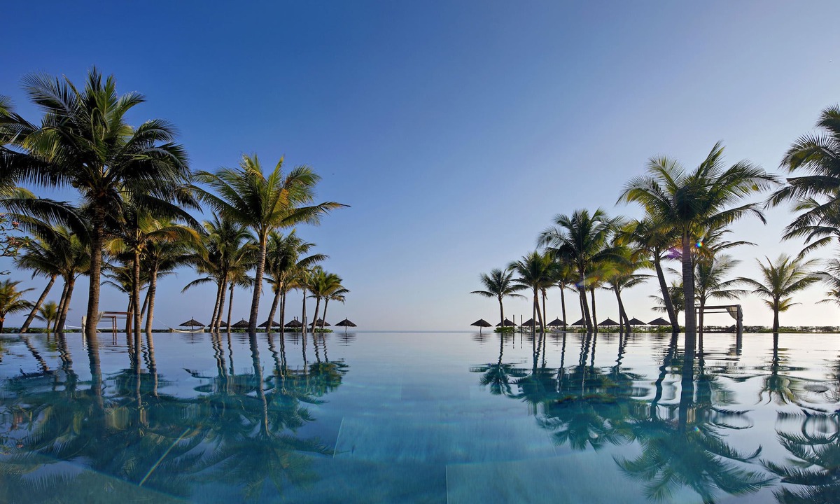Dien Duong Hotel | Wyndham Royal Beachfront Resort & Spa Hoi An Danang