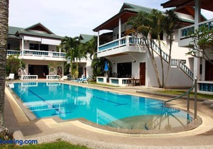 1 bedroom Yanui house near Yanui beach by PLH Phuket in Rawai