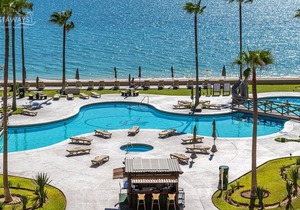 Beachfront Upper Floor Luxury Condo - Sonoran Spa N404 1 BR 1 BA Next to the Pool, High Speed Wi-Fi in Puerto Peñasco