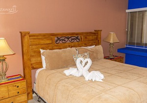 Beachfront Upper Floor Luxury Condo - Sonoran Spa N404 1 BR 1 BA Next to the Pool, High Speed Wi-Fi in Puerto Peñasco