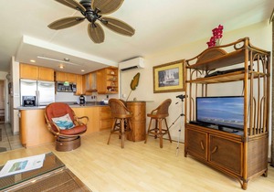 Oceanfront Maalaea Kai 214 Relaxing Resort with Great View! in Wailuku