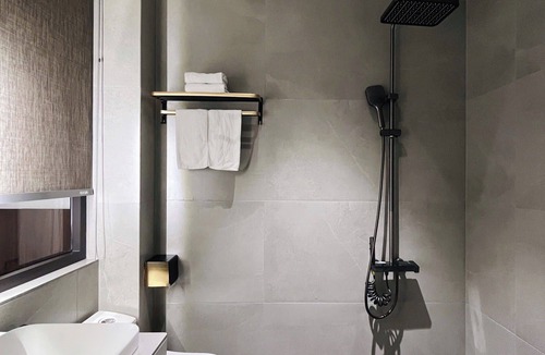 Go Vap Hotel | Đông Như 5 Hotel