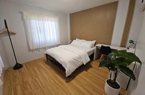 Nakhon Sawan House | บ้านพักซอย 8 โฮสเทล