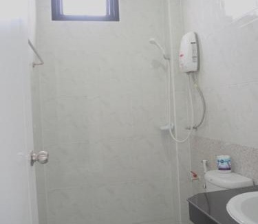 Yuan Hotel | บ้านรวมสุข the Happiness