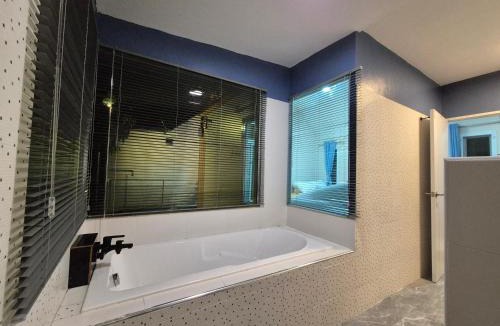 Nong Saeng Villa | บ้านสวนนาตาสระบุรี NATA Ville