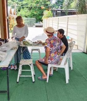 Saen Suk House | บ้านสวนอุ่นใจรีสอร์ท ณ บางแสน