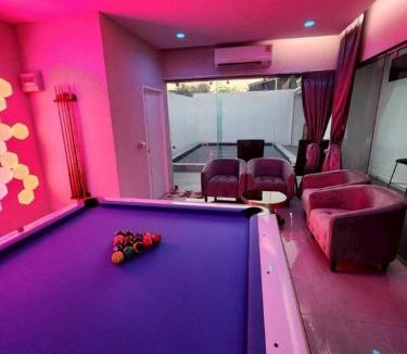 Nong Khon Kwang Villa | บ้านแมวเหมียว
