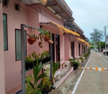 Baan Tai Ski Chalet | หาดริ้นเกสท์เฮาส์