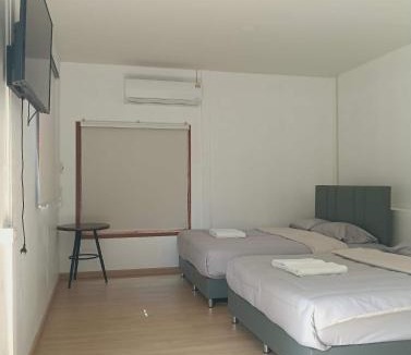 Na Chueak Hotel | อินาคา พูลวิลล่า มหาสารคาม