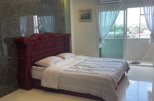 Sila Hostel | เจริญคอนโดมิเนียม